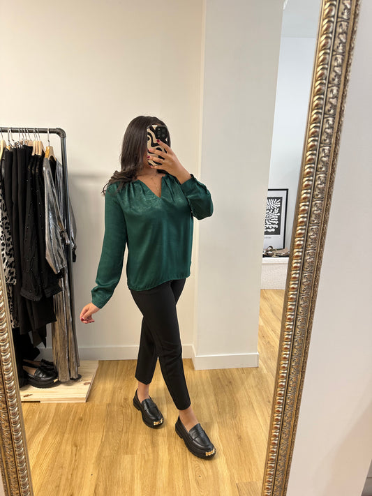 Blouse satinée verte